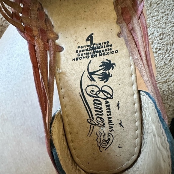 Mexican LEATHER HUARACHE SHOES. Slip on Mexican Huaraches size 7 - Picture 6 of 7